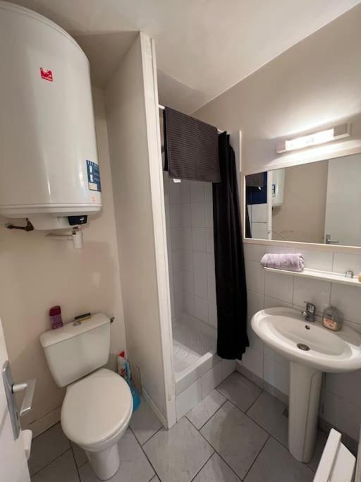 Studio Coeur De Ville Proche Gare Parking Tram Nantes Dış mekan fotoğraf
